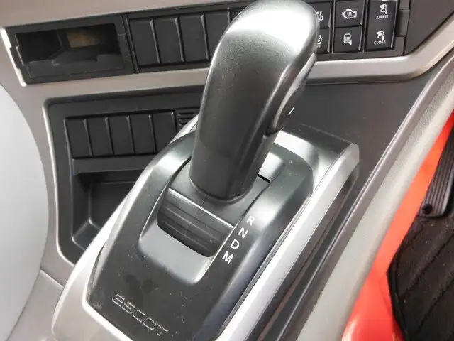 日産UD クオン 大型 ウイング ハイルーフ 床鉄板の中古トラック画像11