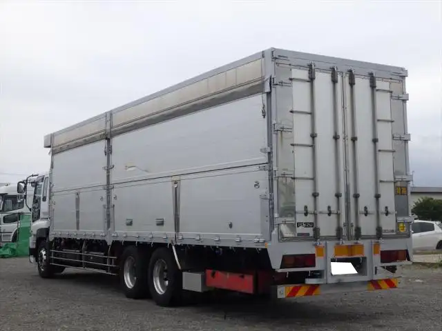 いすゞ ギガ 大型 特殊車両 QKG-CYL77A H26の中古トラック画像4