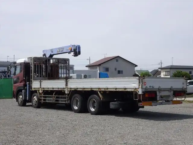 日産UD クオン 大型 クレーン付 床鉄板 アルミブロックの中古トラック画像3
