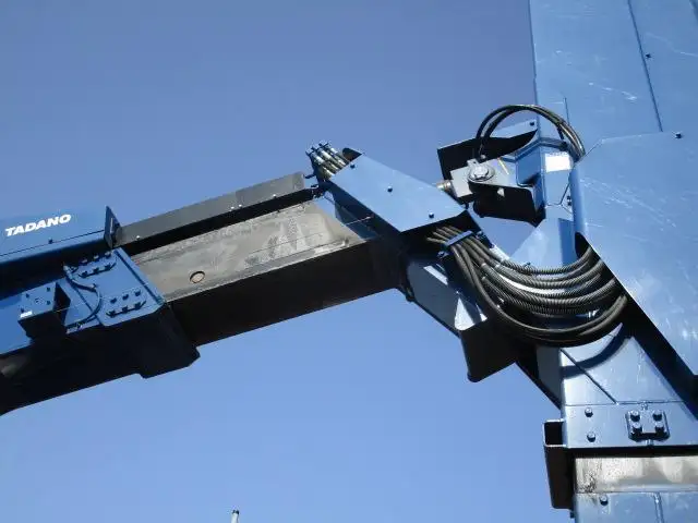 いすゞ エルフ 小型 高所・建柱車 高所作業車 TKG-NPR85YNの中古トラック画像4