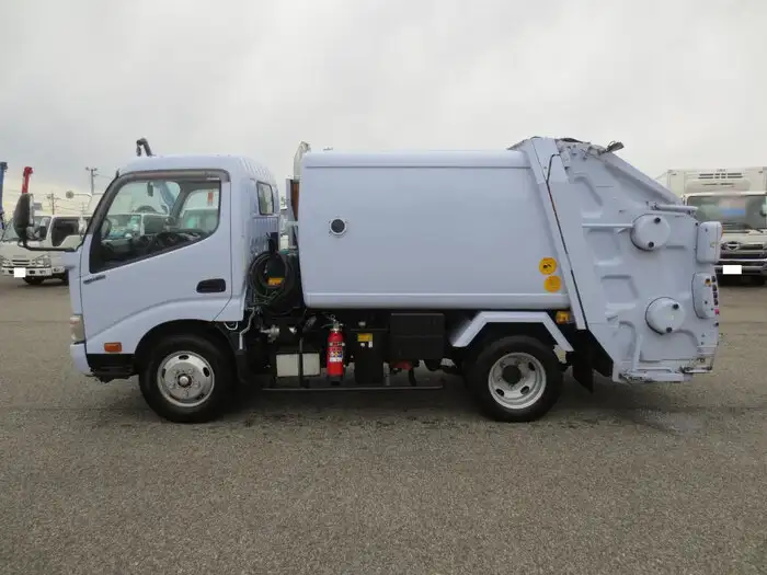 日野 デュトロ 小型 パッカー車 巻き込み式 TKG-XZU600Xの中古トラック画像4