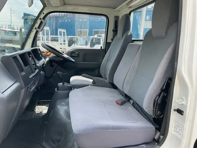 いすゞ エルフ 小型 平ボディ TPG-NJR85A H29の中古トラック画像9
