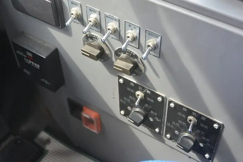 日野 ブルーリボン 大型 バス PDG-KV234N2の中古トラック画像10