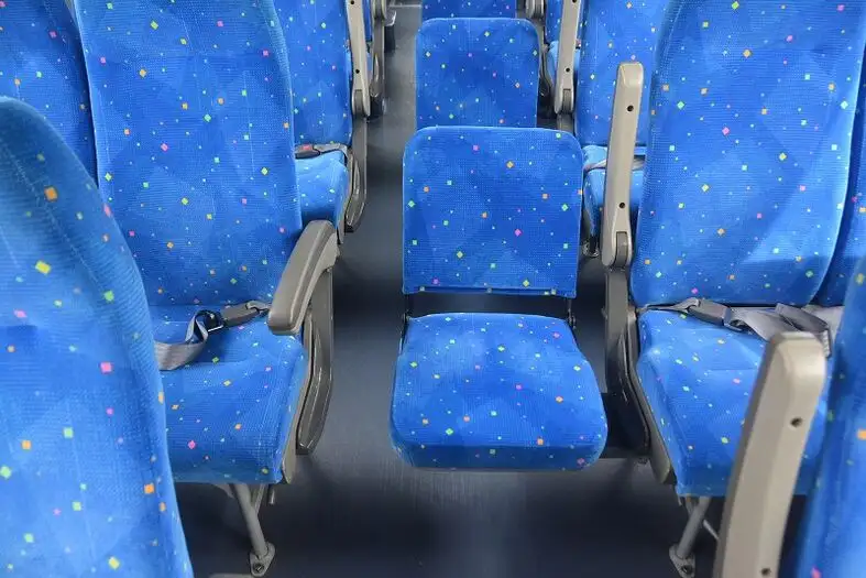 日野 ブルーリボン 大型 バス PDG-KV234N2の中古トラック画像15