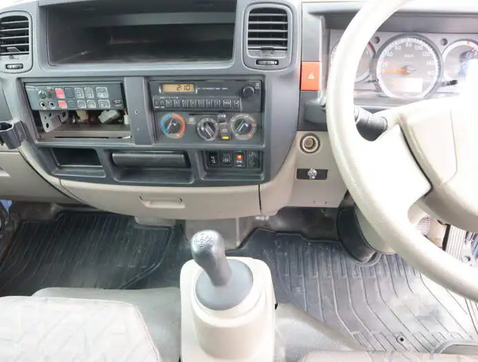 日産 アトラス 小型 平ボディ Wキャブ パワーゲートの中古トラック画像12