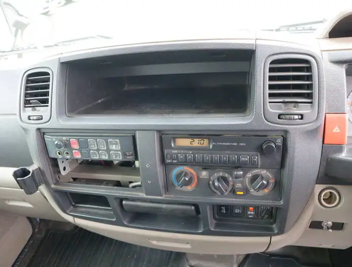日産 アトラス 小型 平ボディ Wキャブ パワーゲートの中古トラック画像13