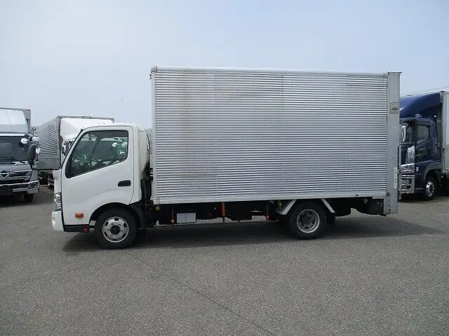 トヨタ ダイナ 小型 アルミバン パワーゲート TKG-XZU710の中古トラック画像4