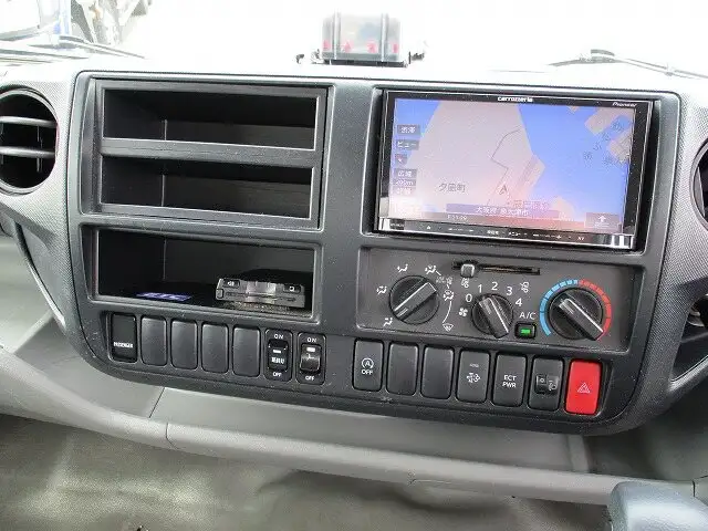 トヨタ ダイナ 小型 アルミバン パワーゲート TKG-XZU710の中古トラック画像12