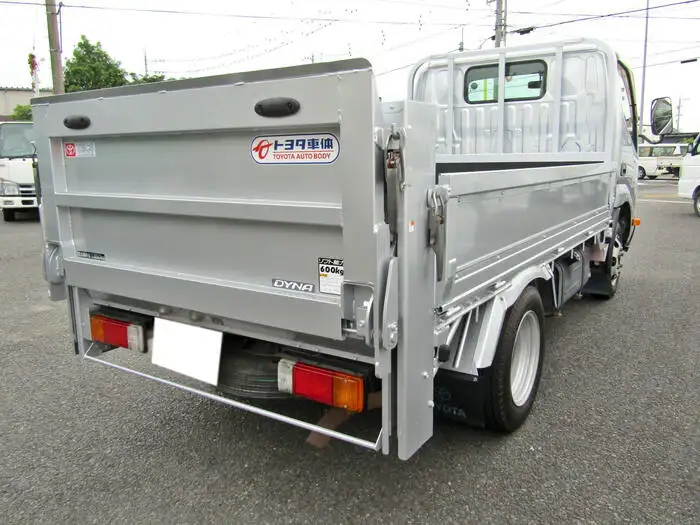 トヨタ ダイナ 小型 平ボディ パワーゲート 床鉄板の中古トラック画像2