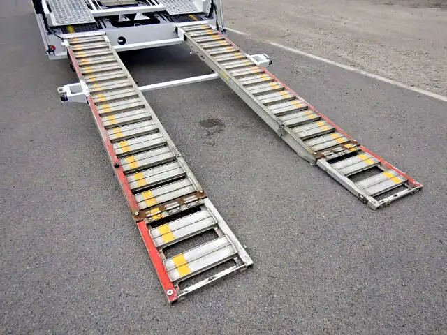 いすゞ エルフ 小型 車両重機運搬 ラジコン ウインチの中古トラック画像8