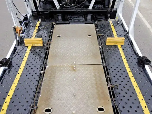 いすゞ エルフ 小型 車両重機運搬 ラジコン ウインチの中古トラック画像6