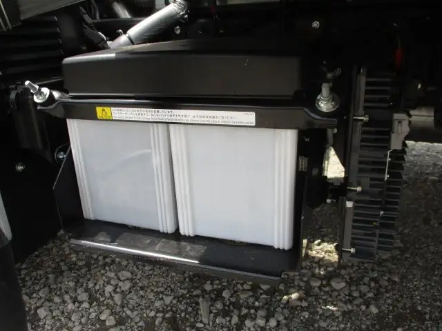 三菱 キャンター 小型 冷凍冷蔵 低温 パワーゲートの中古トラック画像像17