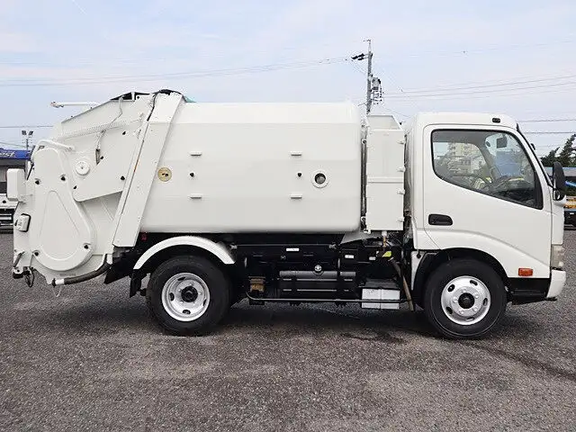 日野 デュトロ 小型 パッカー車 巻き込み式 TKG-XZU600Xの中古トラック画像4