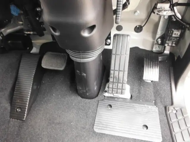 三菱 ファイター 中型/増トン 車両重機運搬 ラジコン ウインチの中古トラック画像12