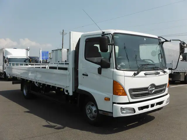 日野 レンジャー 中型/増トン 平ボディ TKG-FC9JKAP H26の中古トラック画像2