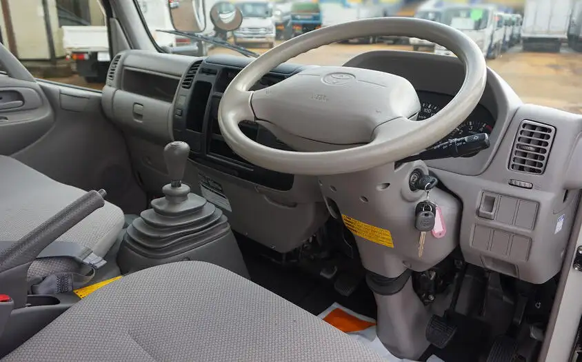 トヨタ ダイナ 小型 平ボディ LDF-KDY281 H27の中古トラック画像11
