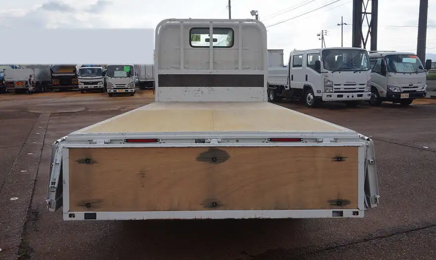 トヨタ ダイナ 小型 平ボディ LDF-KDY281 H27の中古トラック画像5