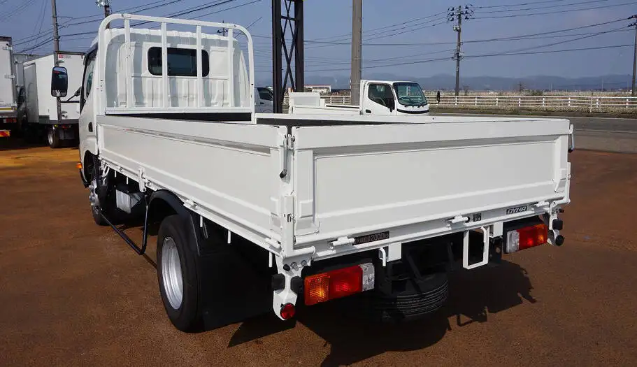 トヨタ ダイナ 小型 平ボディ 2RG-XZC645 R2の中古トラック画像4