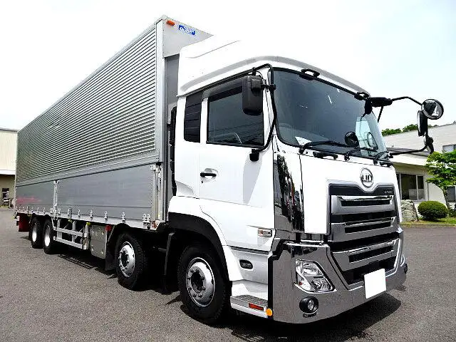 日産UD クオン 大型 ウイング ハイルーフ エアサスの中古トラック画像3