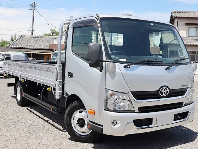 トヨタ ダイナ 小型 平ボディ TKG-XZU720 H29の中古トラック画像2