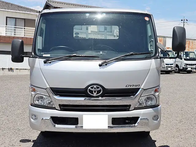 トヨタ ダイナ 小型 平ボディ TKG-XZU720 H29の中古トラック画像2