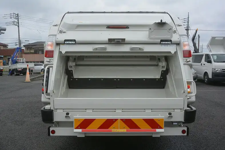 日野 デュトロ 小型 パッカー車 プレス式 2KG-XZU700Mの中古トラック画像4