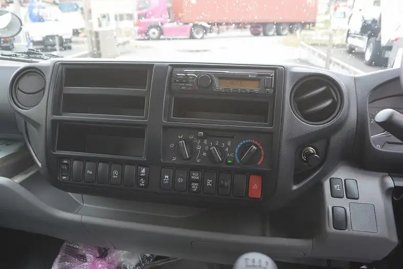日野 デュトロ 小型 パッカー車 プレス式 2KG-XZU700Mの中古トラック画像11