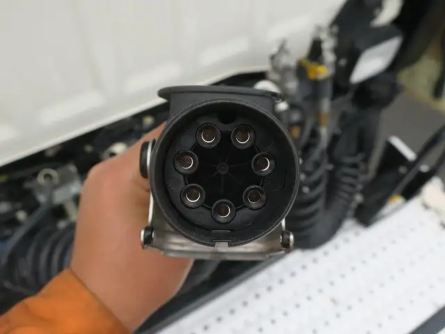 日野 プロフィア 大型 トラクター ハイルーフ 1デフの中古トラック画像6