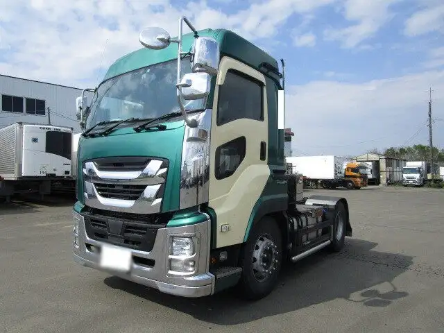 いすゞ ギガ 大型 トラクター 1デフ QKG-EXD52BDの中古トラック画像1