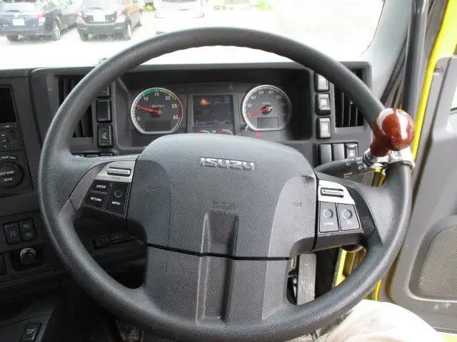 いすゞ ギガ 大型 トラクター ハイルーフ 1デフの中古トラック画像7