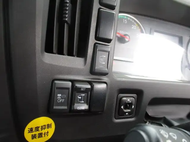 いすゞ ギガ 大型 トラクター ハイルーフ 1デフの中古トラック画像10