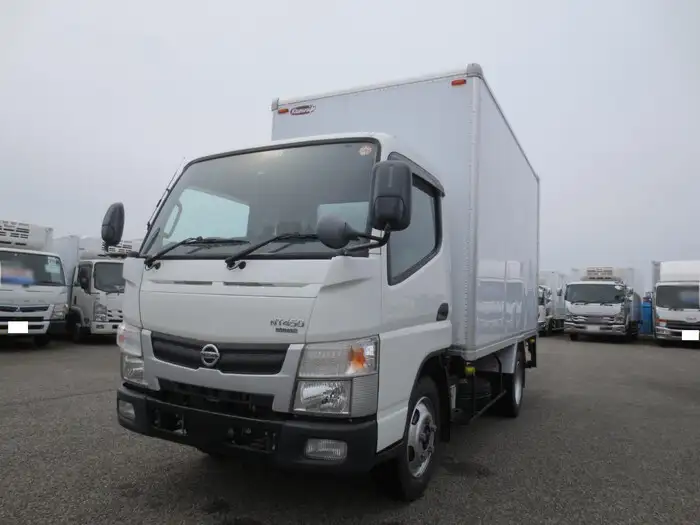 日産 アトラス 小型 アルミバン パワーゲート 3枚観音の中古トラック画像1