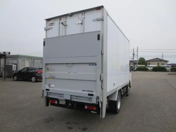 日産 アトラス 小型 アルミバン パワーゲート 3枚観音の中古トラック画像3