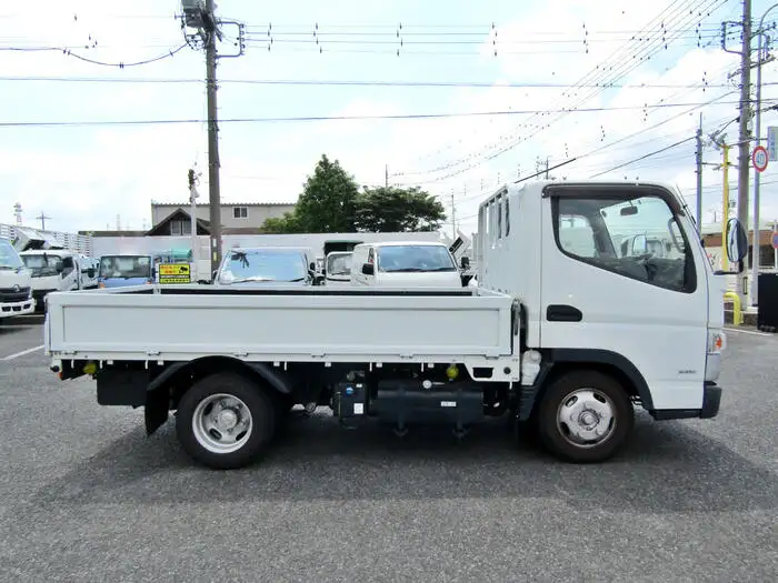 三菱 キャンター 小型 平ボディ TPG-FBA20 H29の中古トラック画像2