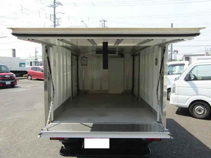 マツダ ボンゴ 小型 冷凍冷蔵 中温 床アルミの中古トラック画像5