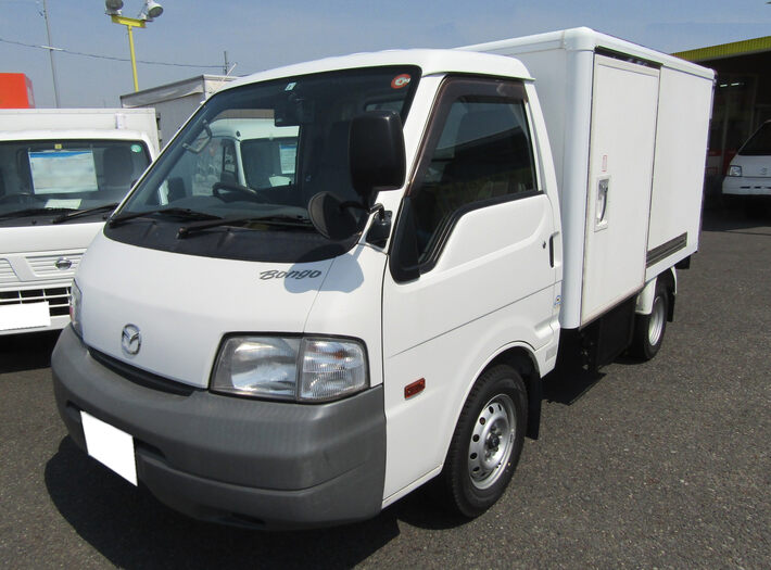 マツダ ボンゴ 小型 冷凍冷蔵 10尺 SKP2T