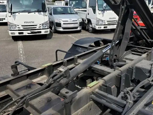 いすゞ エルフ 小型 車両重機運搬 ウインチ 2RG-NPR88ANの中古トラック画像13