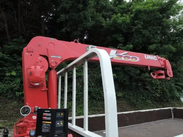 トヨタ ダイナ 小型 クレーン付 3段 フックインの中古トラック画像10