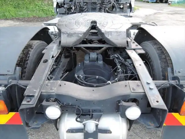 日産UD クオン 大型 トラクター ハイルーフ 1デフの中古トラック画像9