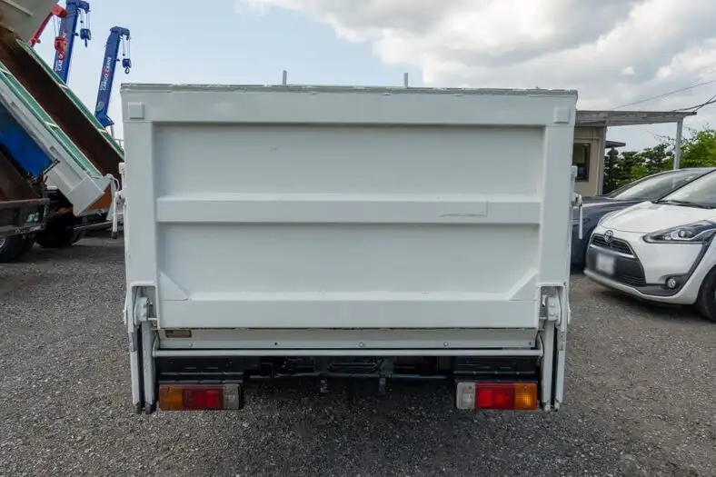 日野 デュトロ 小型 平ボディ パワーゲート BDG-XZU338Mの中古トラック画像3