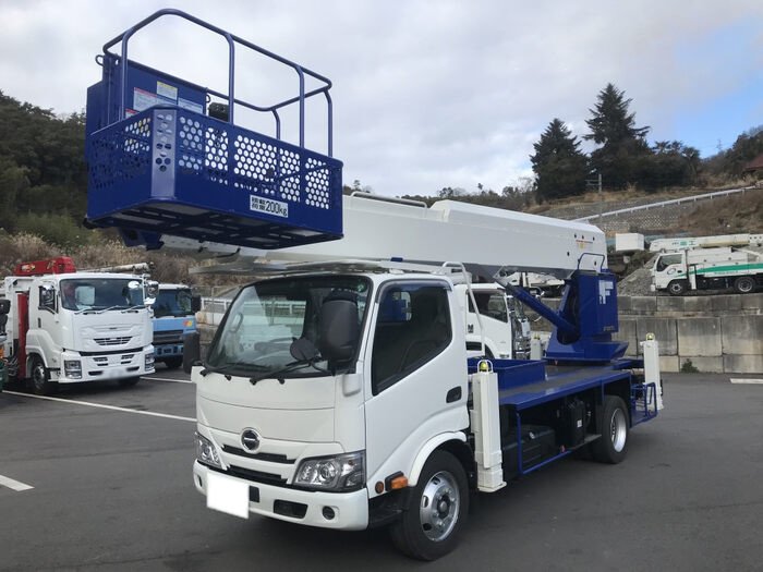 日野 デュトロ 小型 高所・建柱車 高所作業車 2PG-XZU652F