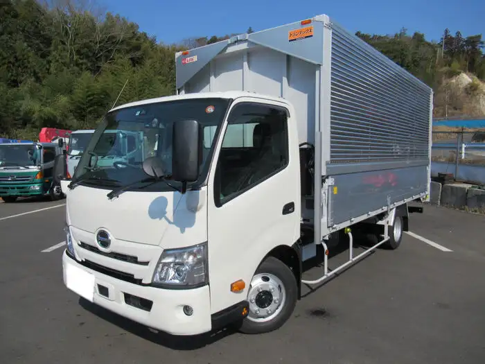 日野 デュトロ 小型 ウイング 2RG-XZU722M R3 の中古トラック【車両No.124455】