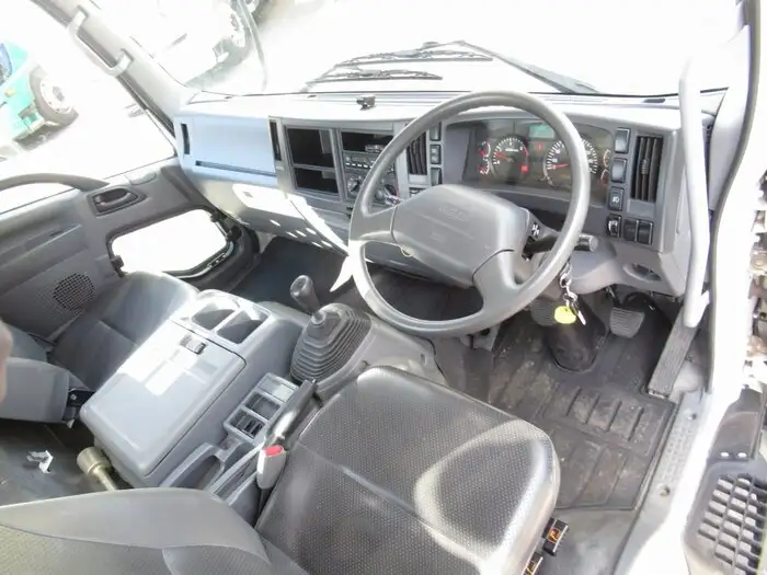 いすゞ フォワード 中型/増トン 高所・建柱車 高所作業車 TKG-FRR90S1の中古トラック画像14