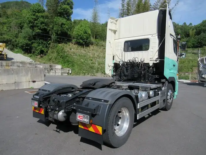 日野 プロフィア 大型 トラクター ハイルーフ 1デフの中古トラック画像2