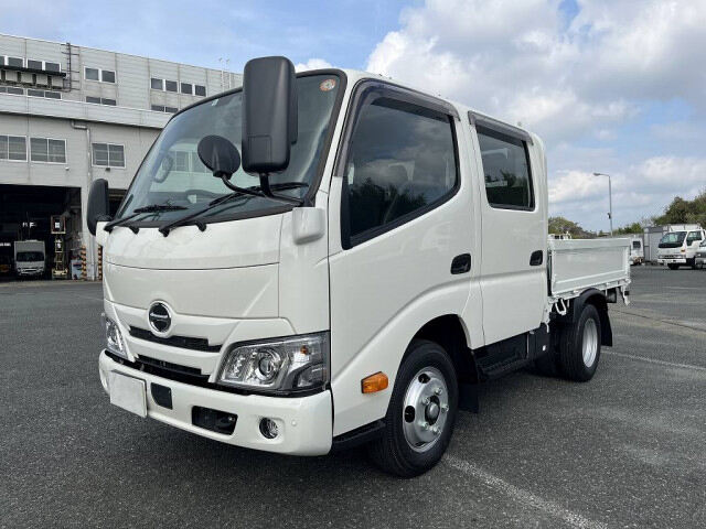 日野 デュトロ 小型 平ボディ 10尺 2RG-XZU605M