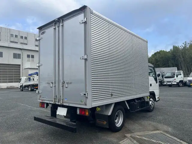 いすゞ エルフ 小型 アルミバン サイドドア TPG-NJR85ANの中古トラック画像4