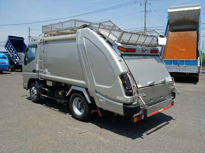 三菱 キャンター 小型 パッカー車 プレス式 TKG-FEA50の中古トラック画像4