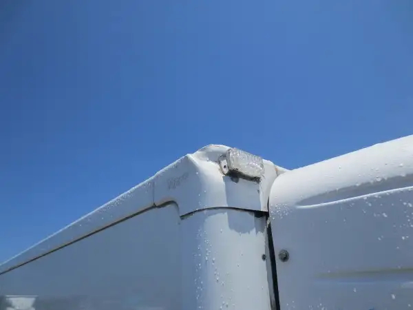 日野 デュトロ 小型 冷凍冷蔵 中温 床アルミの中古トラック画像19