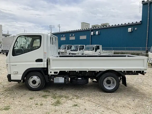 三菱 キャンター 小型 平ボディ 2RG-FBA20 R4の中古トラック画像4