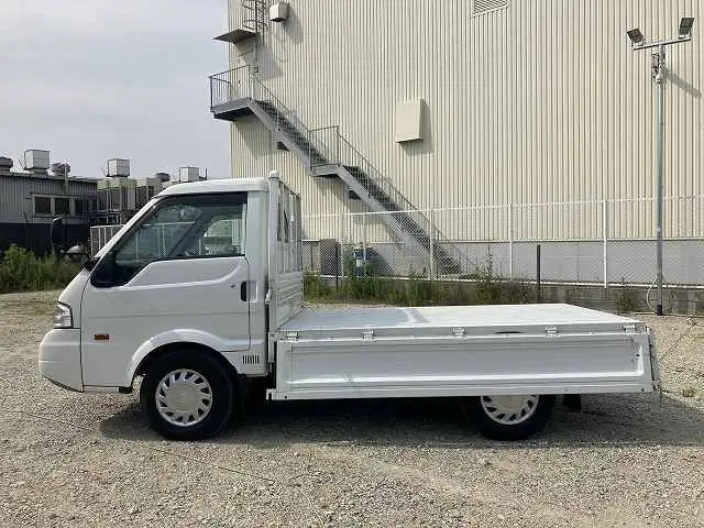 マツダ ボンゴ 小型 平ボディ DBF-SLP2T H30の中古トラック画像4
